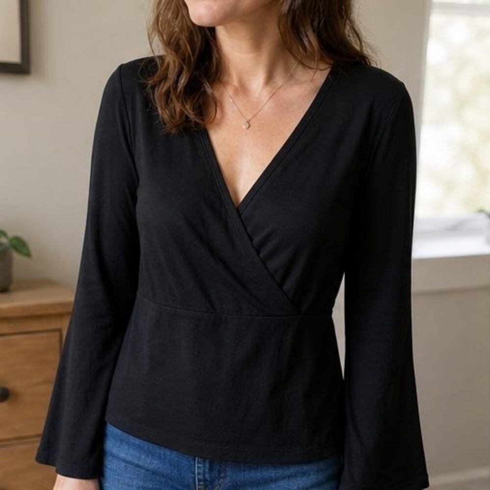 Cream Button Blouse - Picture 2 of 6